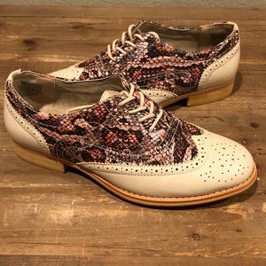 Wanted Wingtip Loafers - Size 8.5